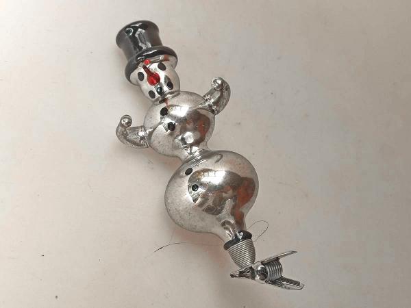 Schneemann mit Hut